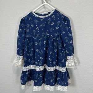 Montgomery Ward vintage dress blue‎ with lace cuffs and trim